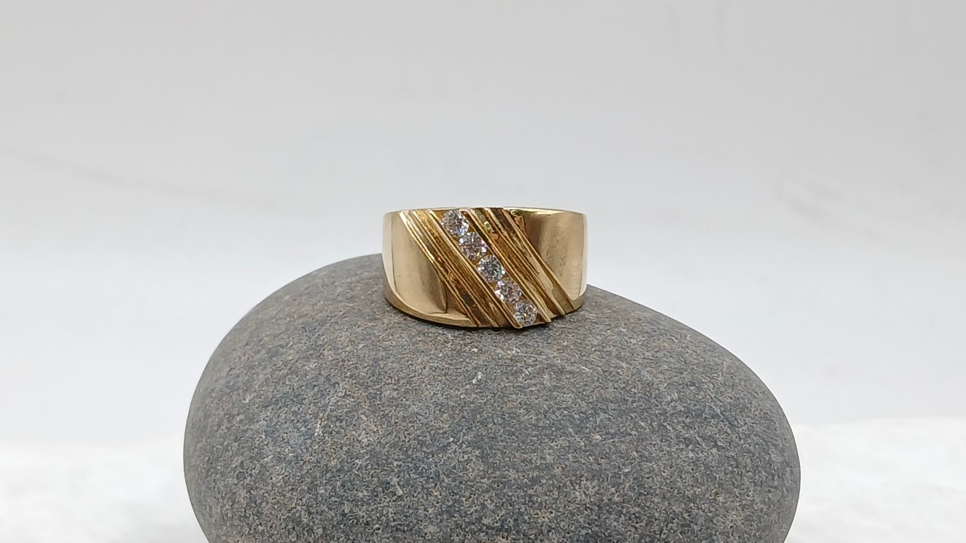 10k Alliance Ring - Show Off