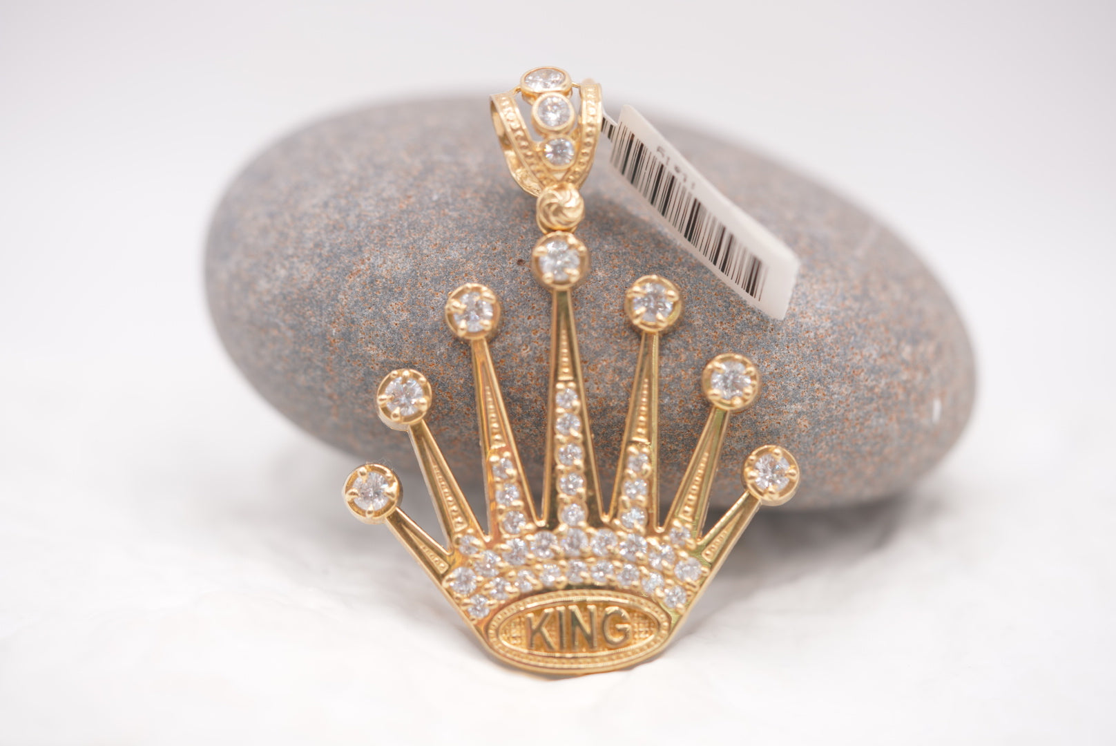 10k Pendant - Royal Crown