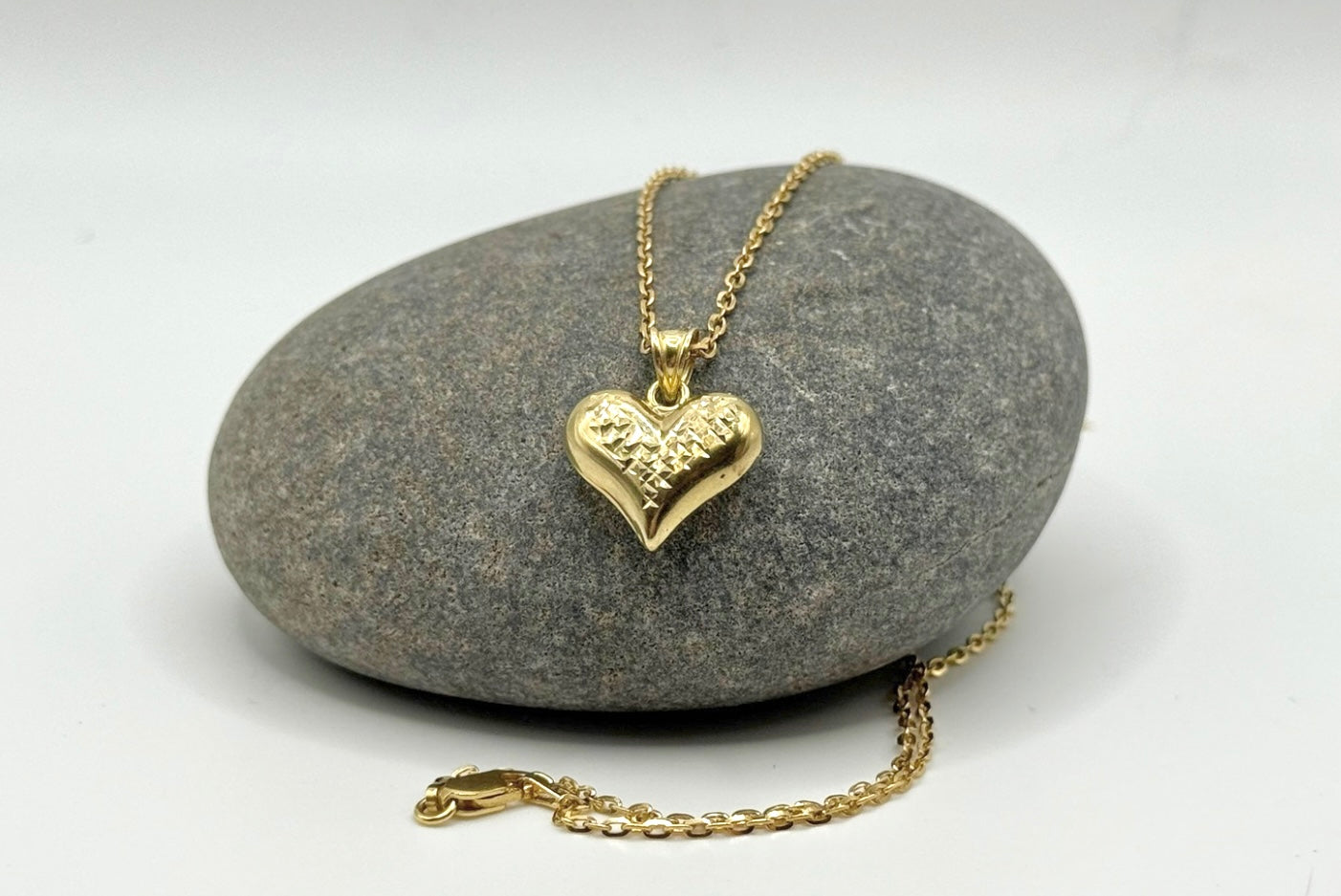 Heart Necklace - Choker Vibes