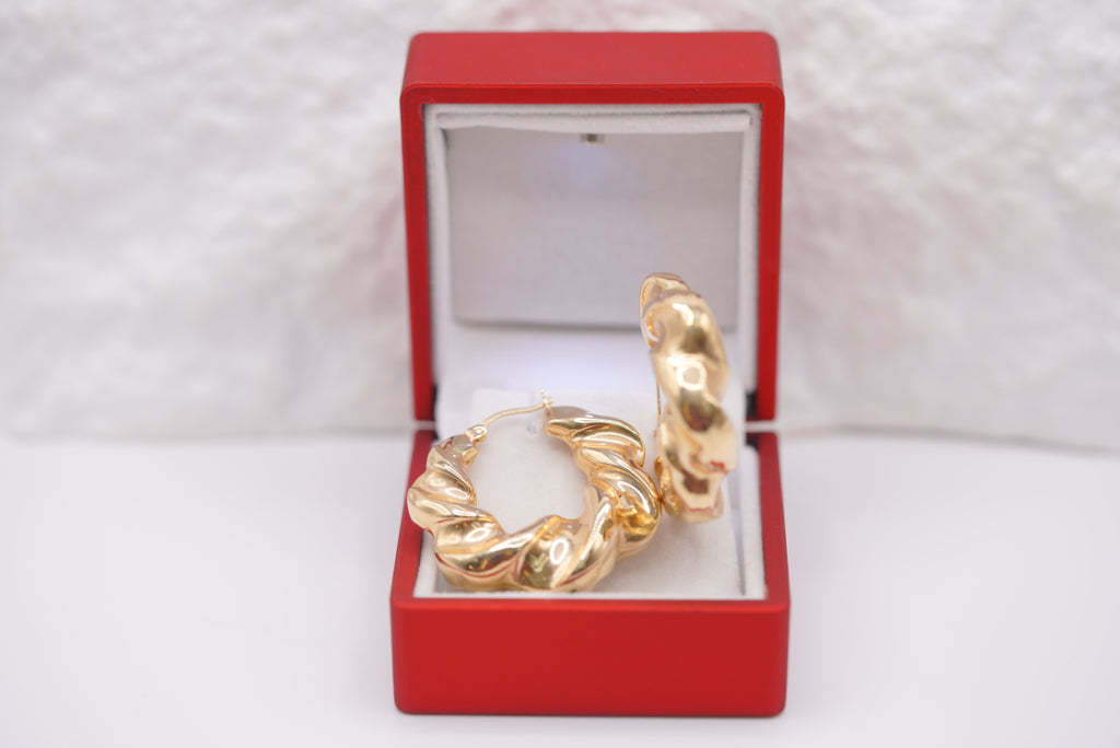 14k Hoop Earrings - Urban Twist