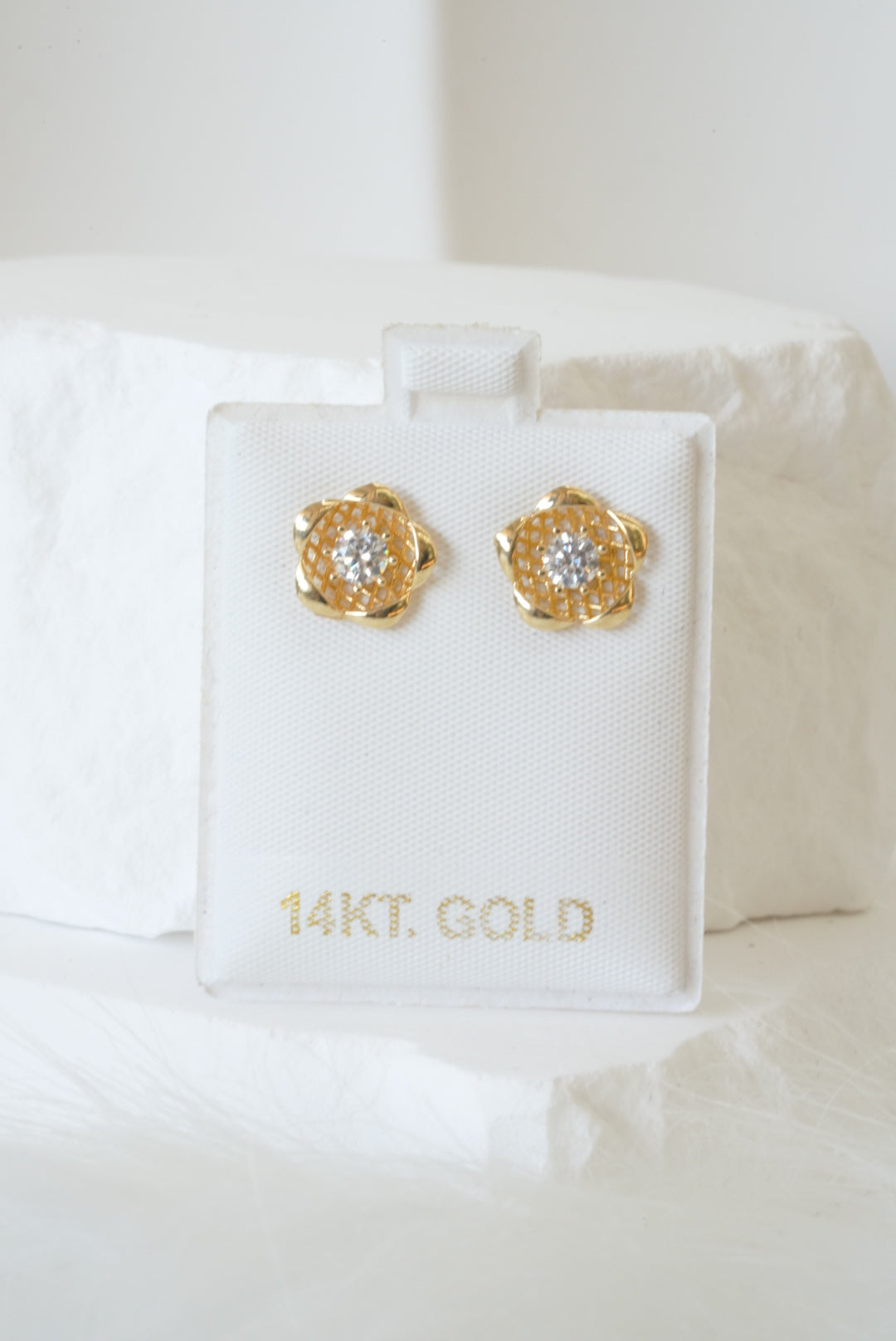 14k Earrings - Glorious Flowers