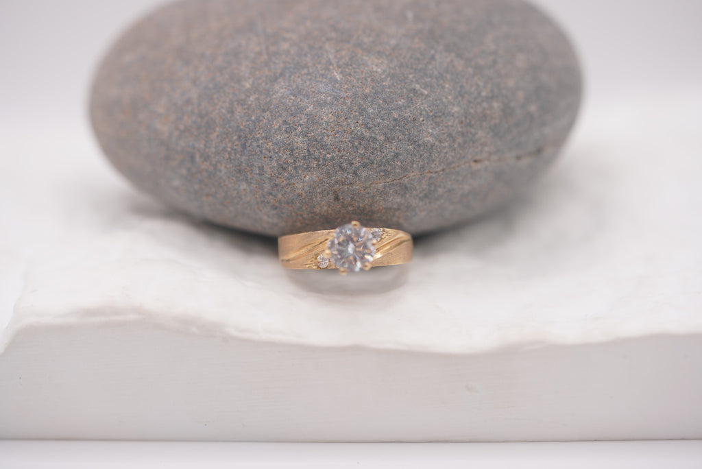 10k Engagement Ring - The Bond