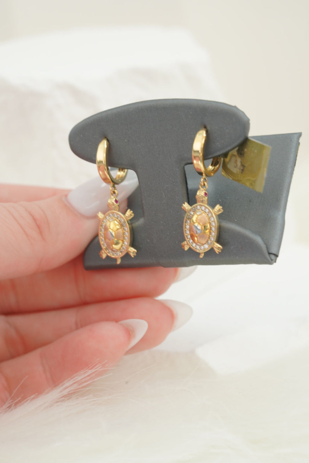14k Hoops - Turtle Beauty