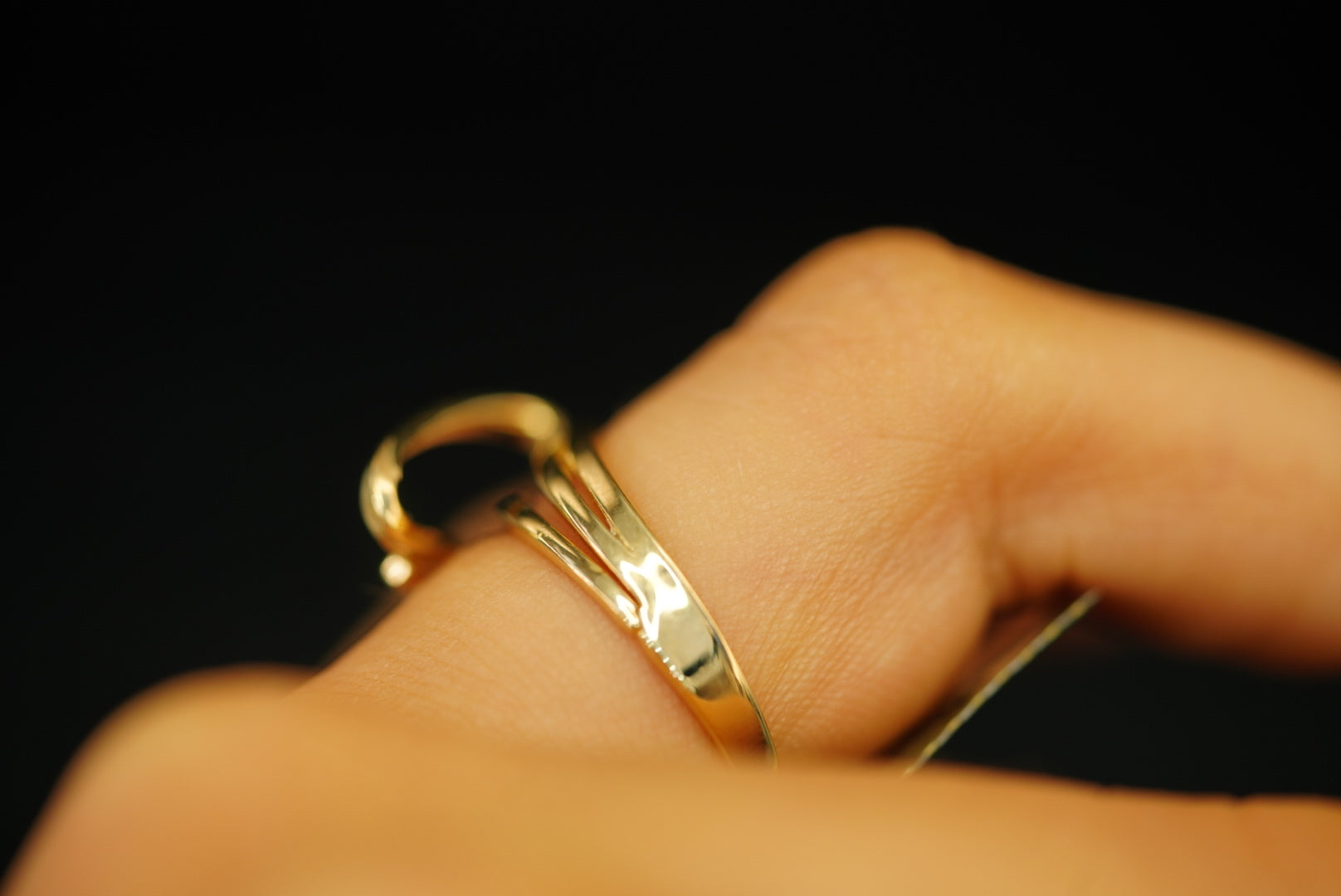 14k Swirl Ring