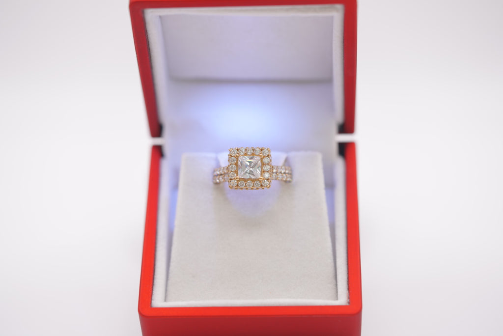 10k Engagement Rings - Duo Queen