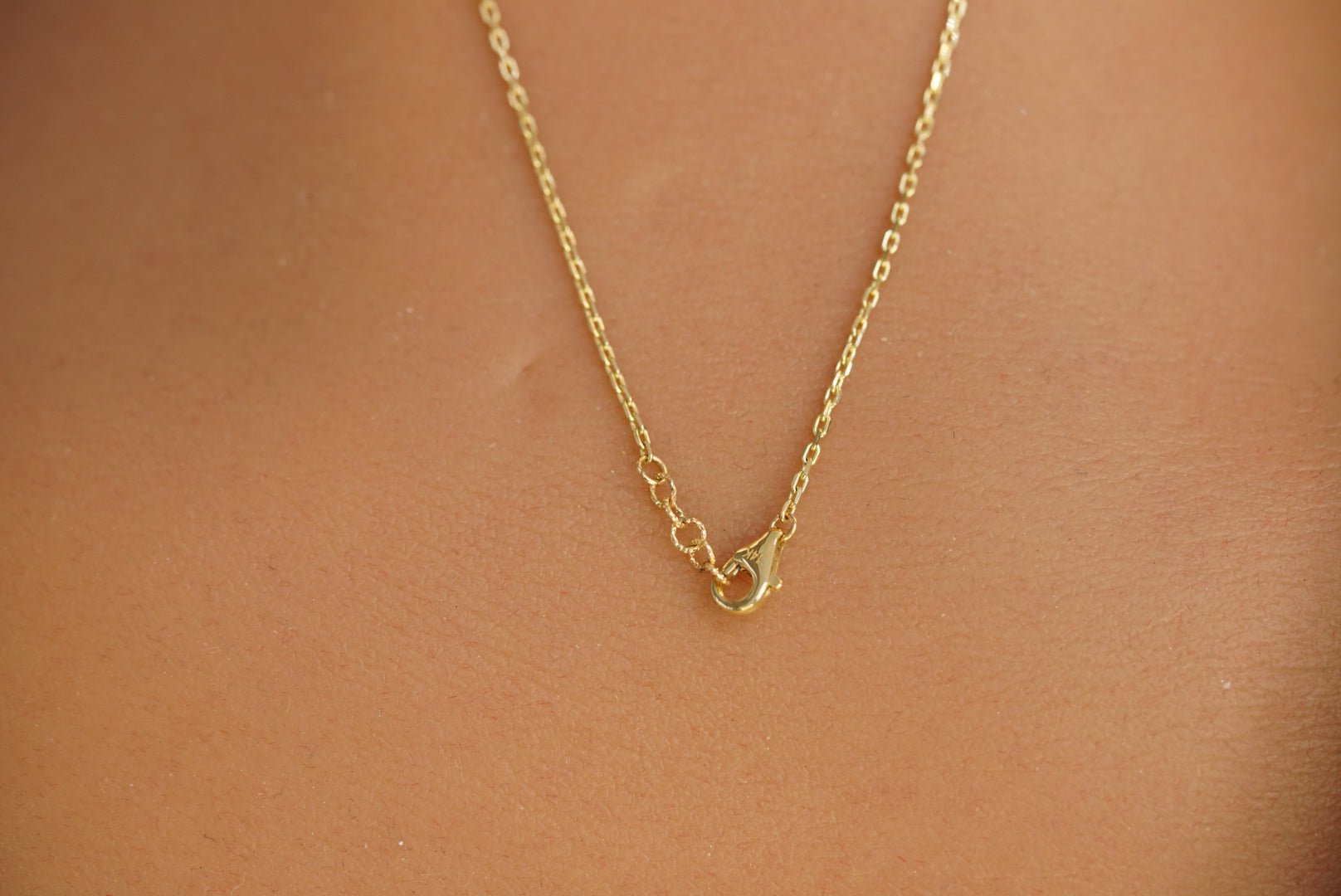 14k Pendant Flowers Necklace