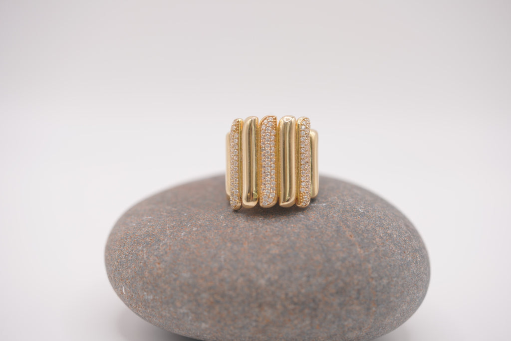 10k Women’s Ring - Shiny Row