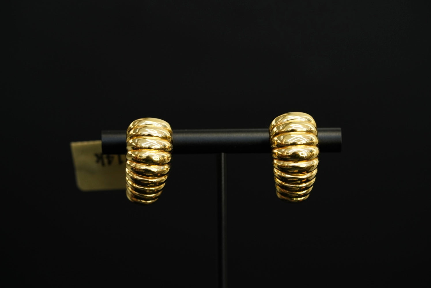 14k Honeycomb Clip Earrings