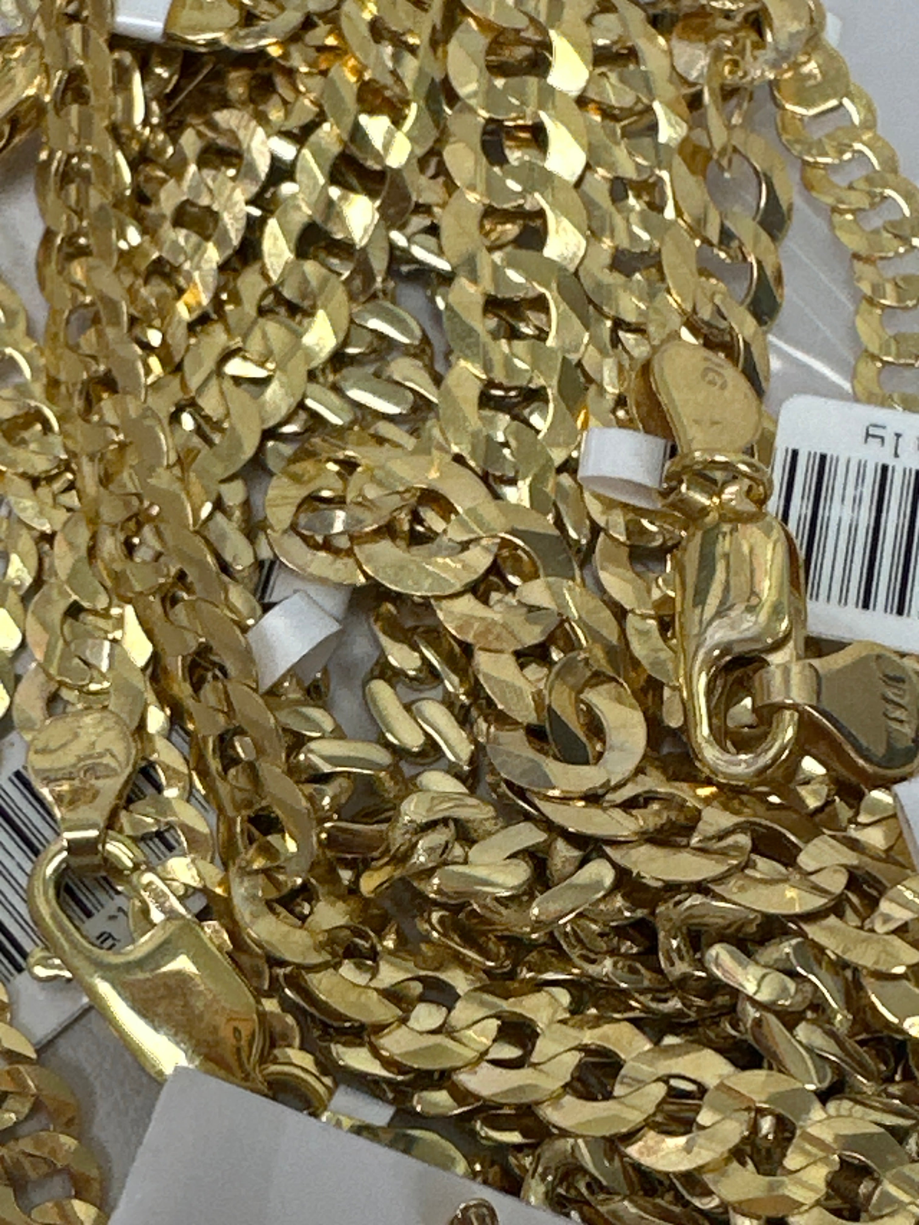 Cadena 14k corte brillo 24” ancho 7 mm 4.200$