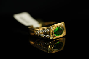 14k Rectangular with Green Oval Crystal Ring