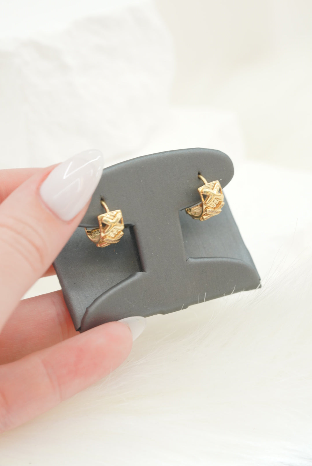 14k Hoops - X Style