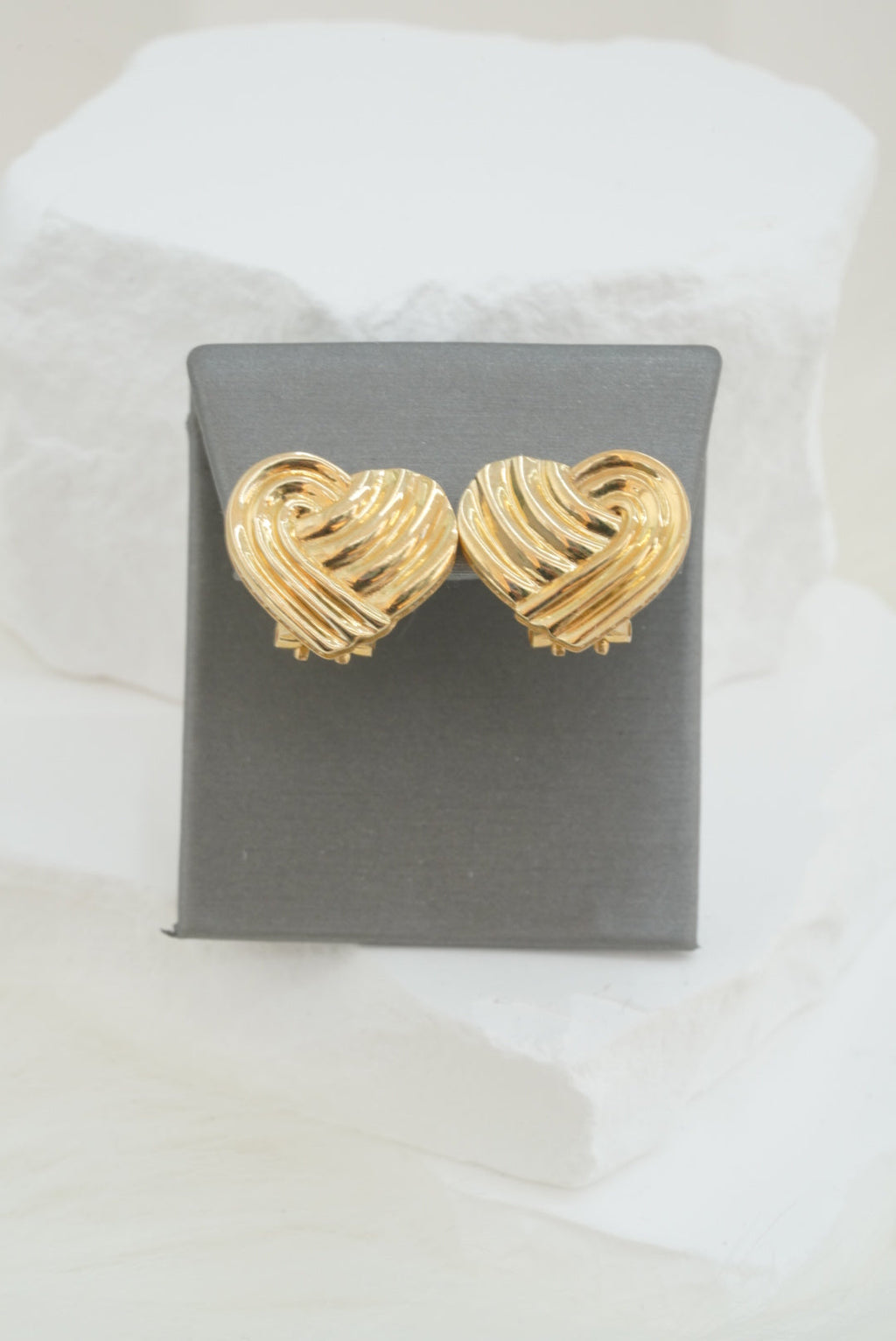 14k Earrings - Lined Hearts