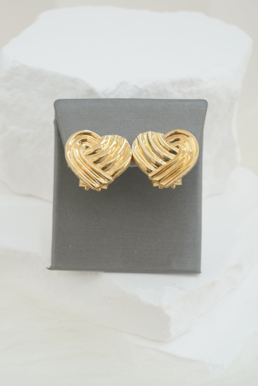 14k Earrings - Lined Hearts