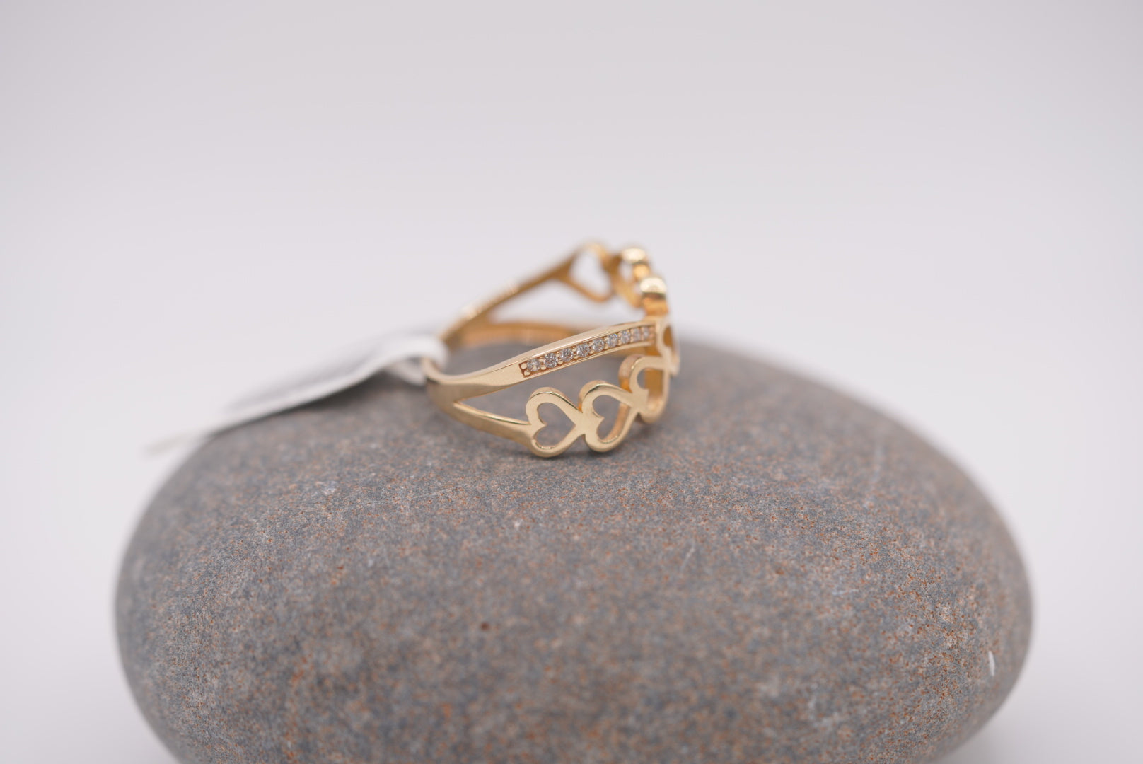 10k Women’s Ring - Heart Shine