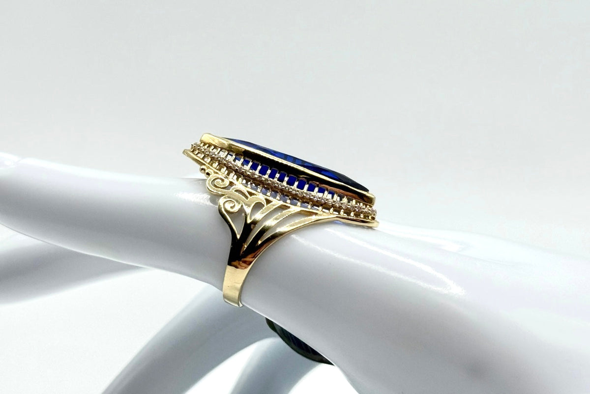 Stone Ring - Timeless Royalty