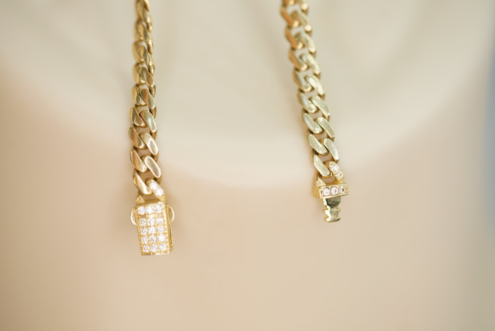 14k/10k Cuban Link with Crystal Closure