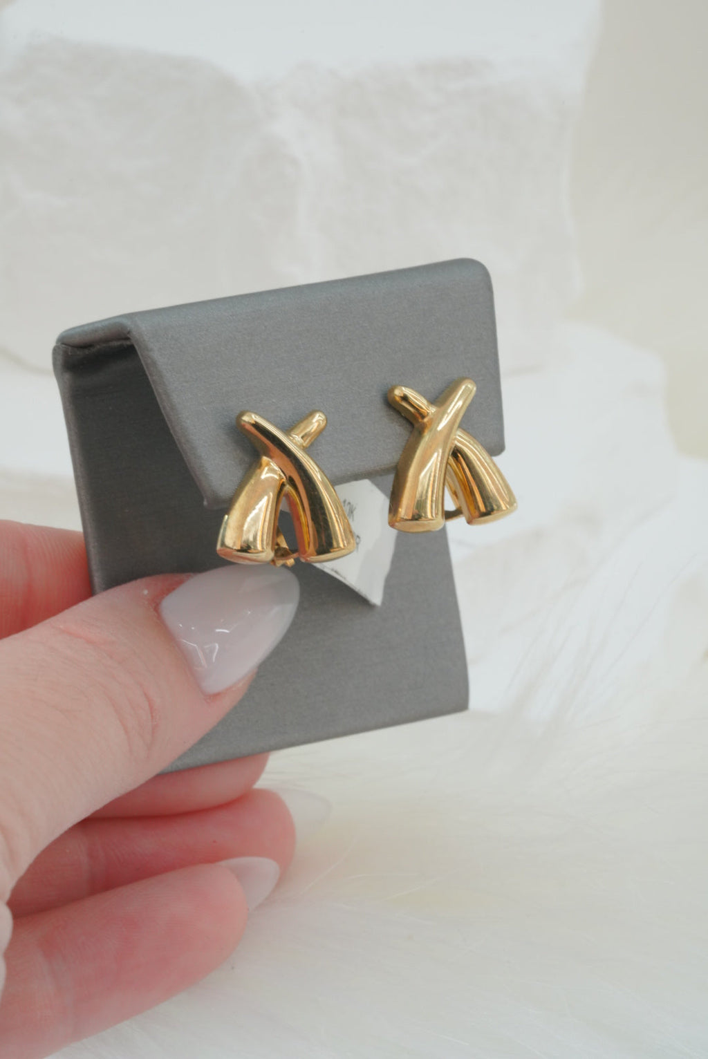 10k Earrings - Bold X