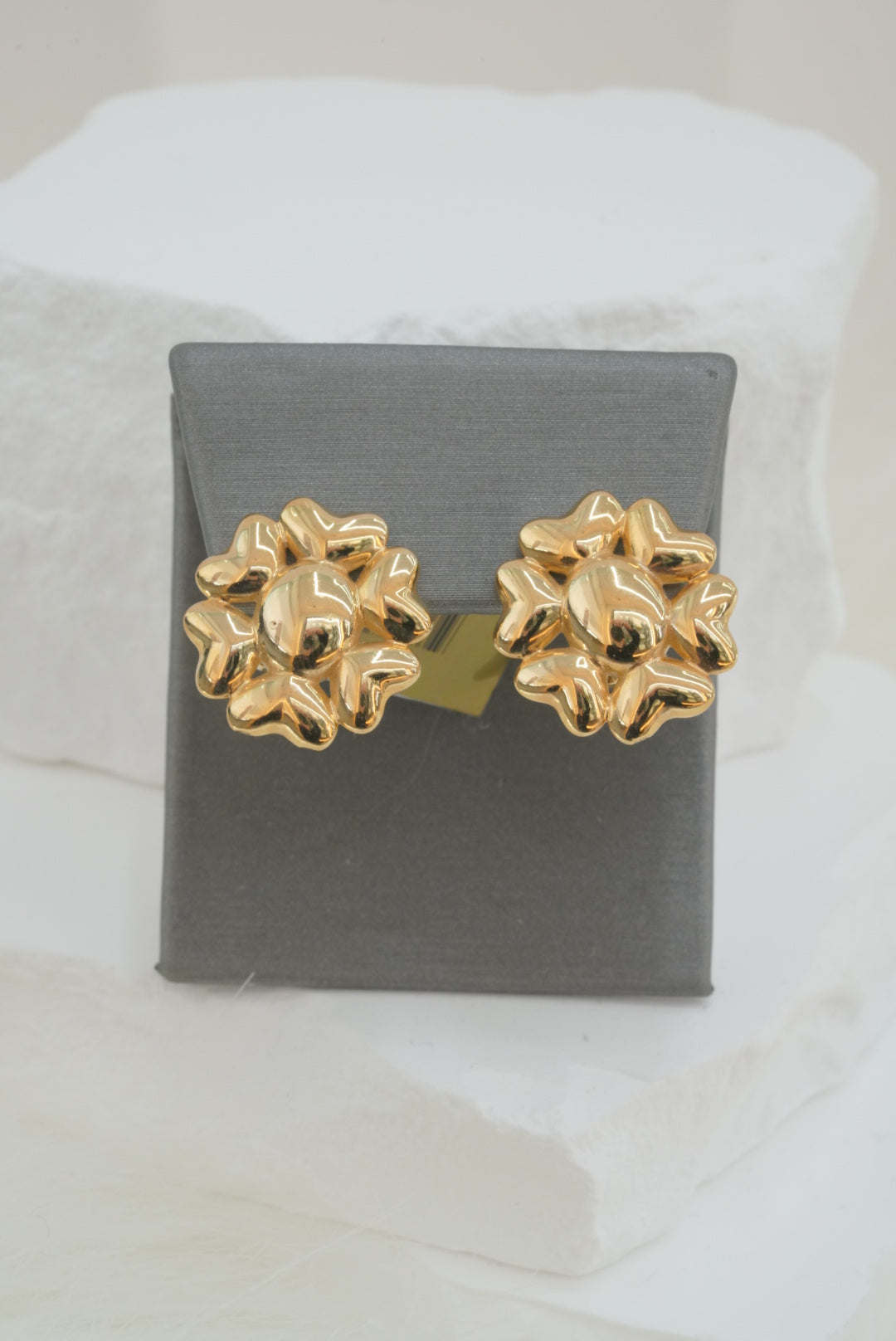 14k  Earrings - Super Flower