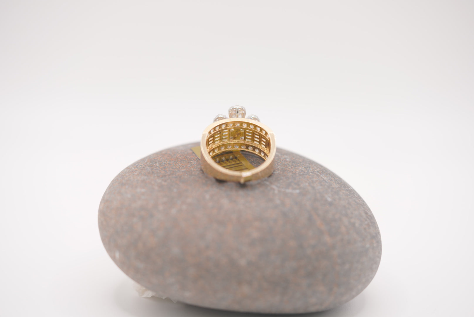 14k Women’s Ring - Crystal Flower