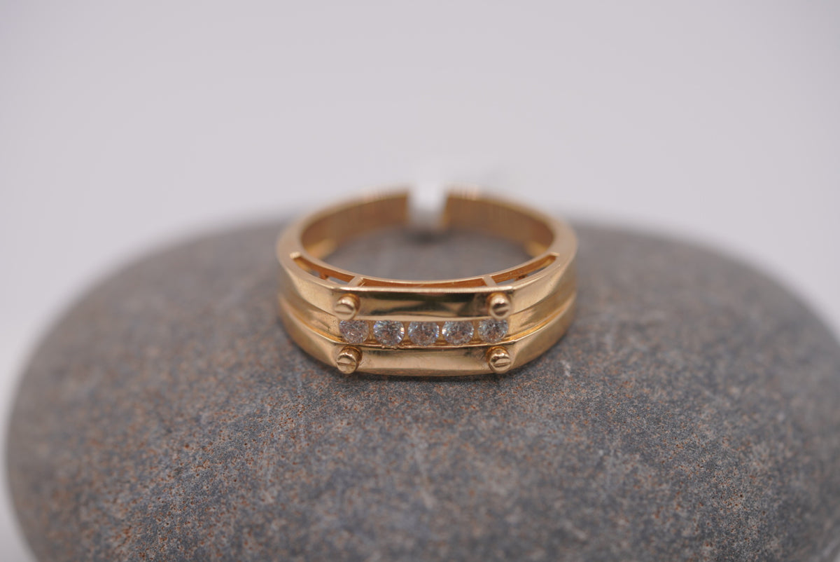 14k Alliance Ring - Elegant Design