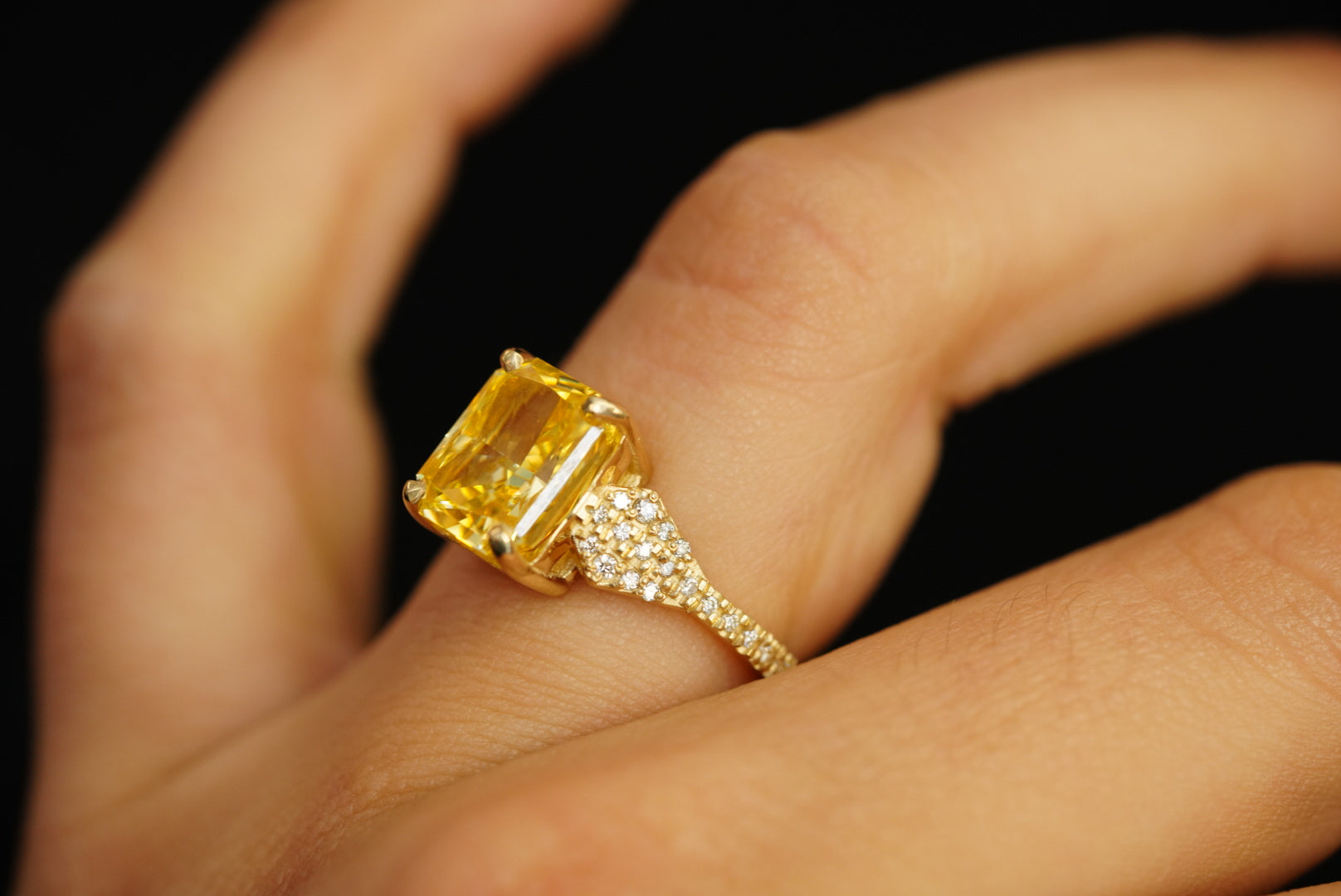 14k Yellow Square Diamond Ring