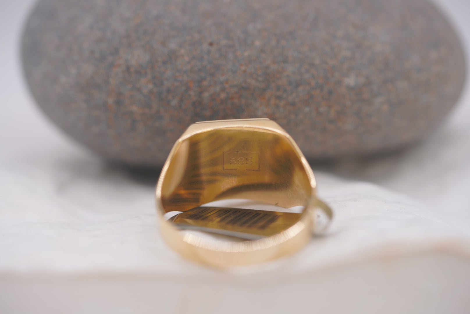 14k Men’s Ring - Noble Edge