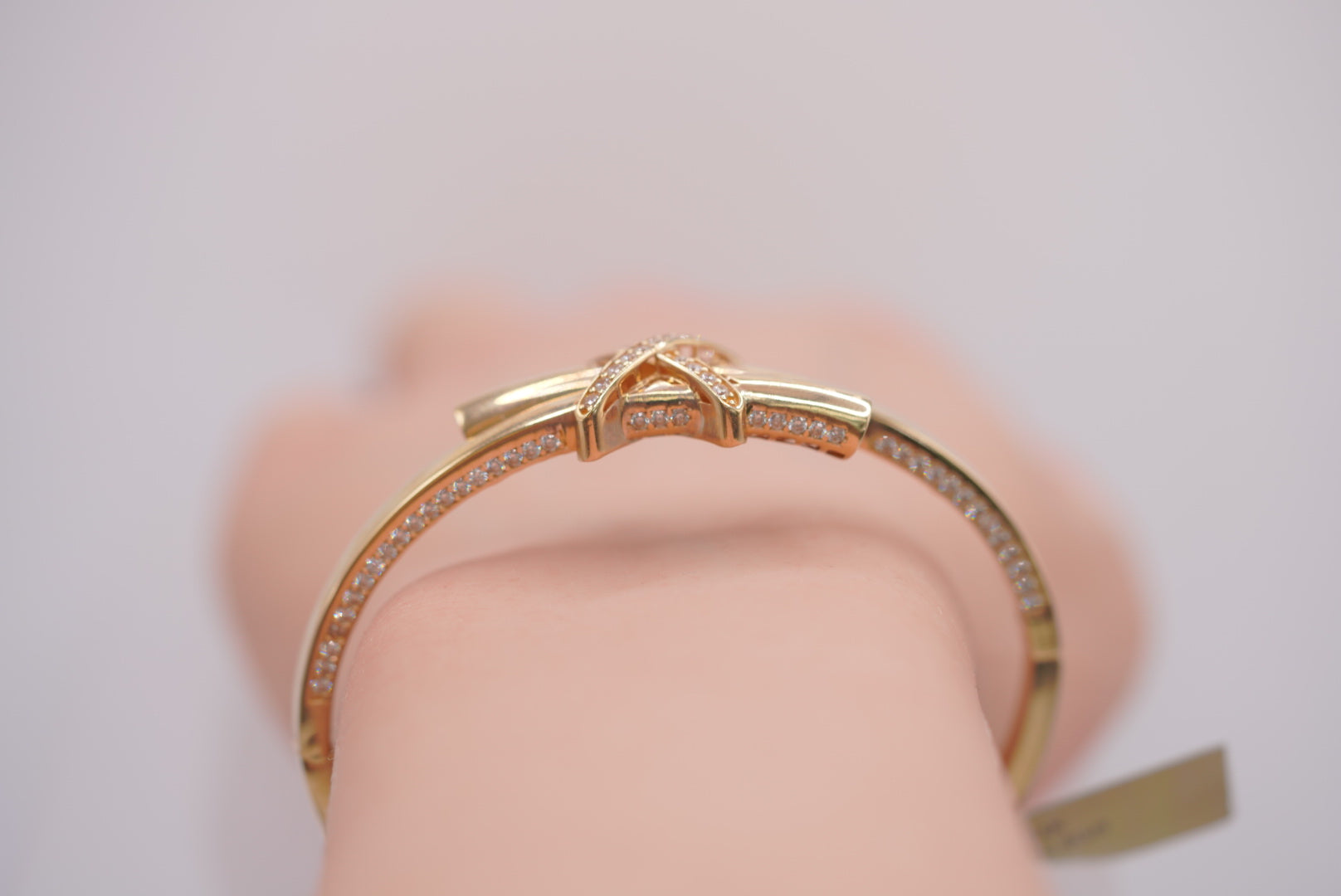 14k Women’s Bracelet - Pure Detail
