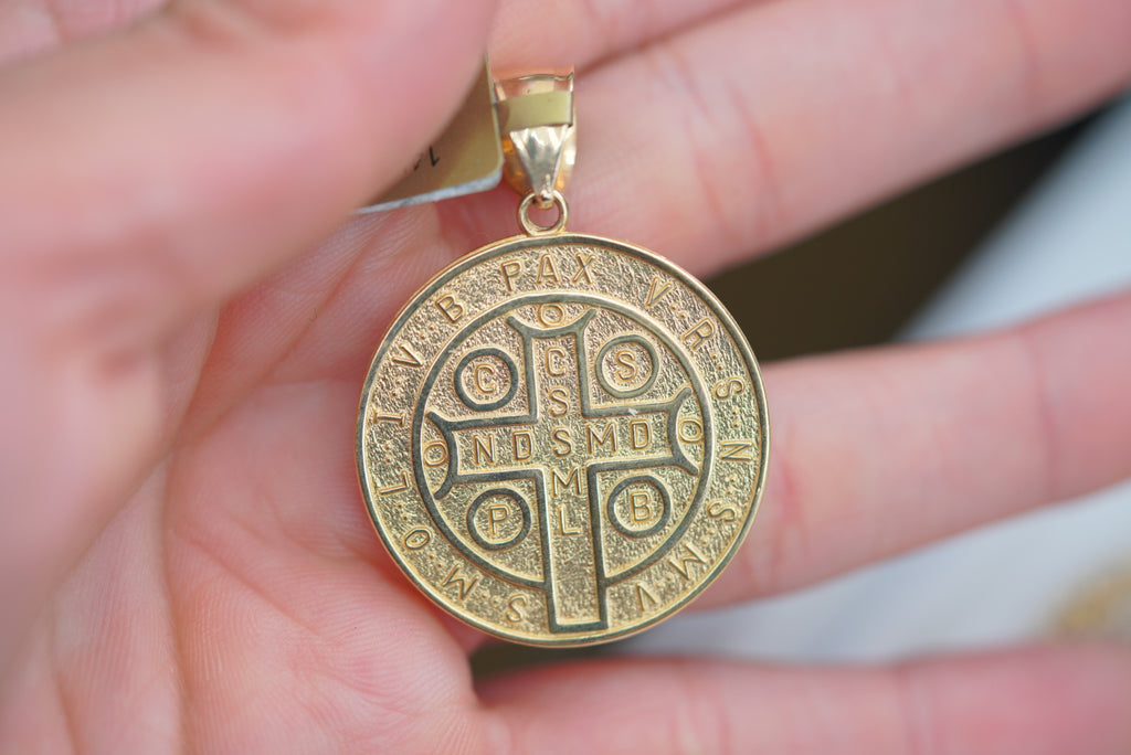 14k Pendant - Religious Prayer