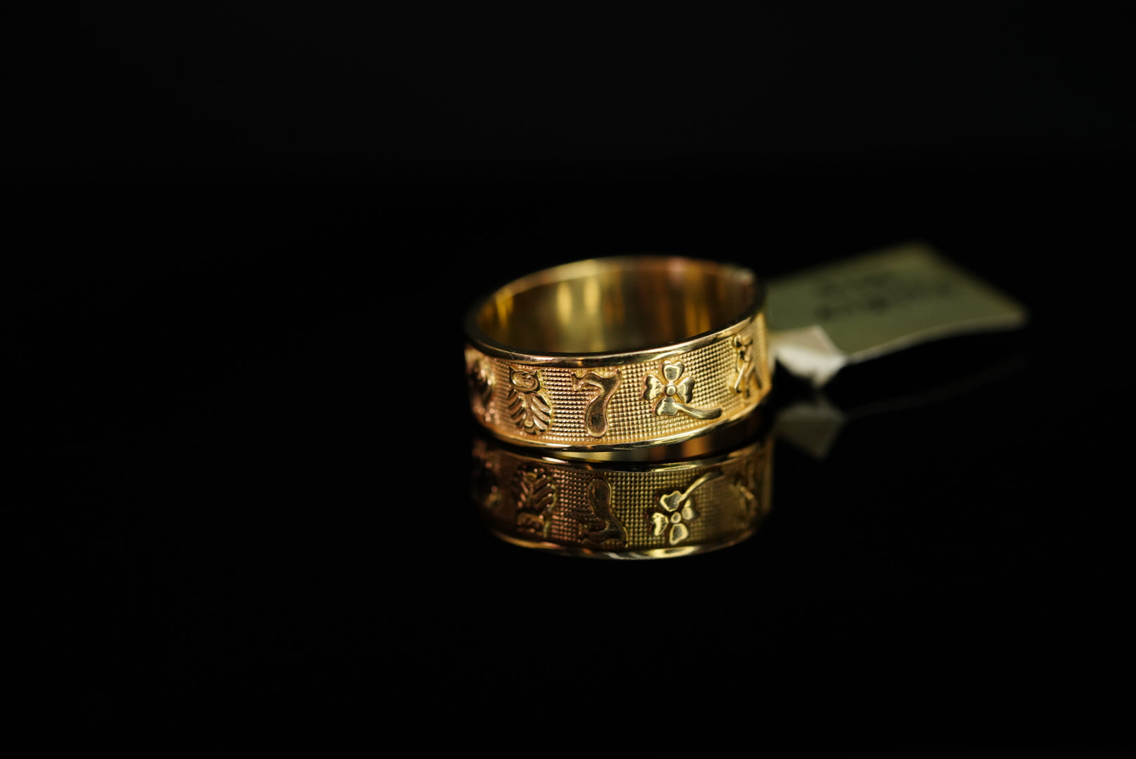 14k Lucky Symbol Ring