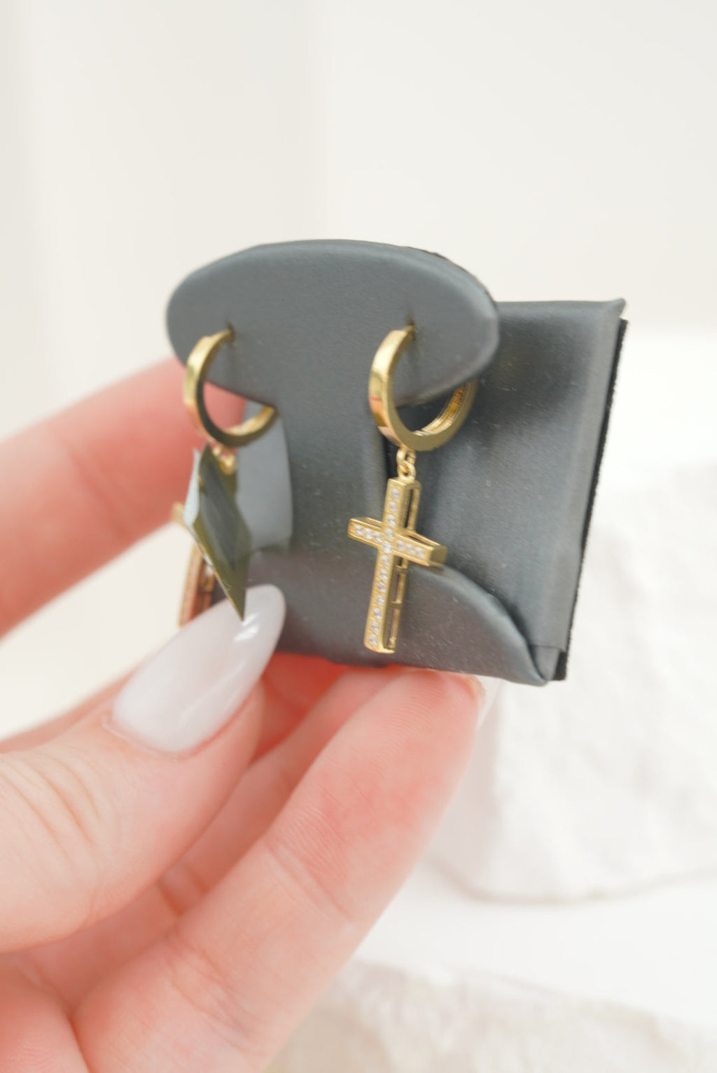 14k Hoops - Shining Crosses