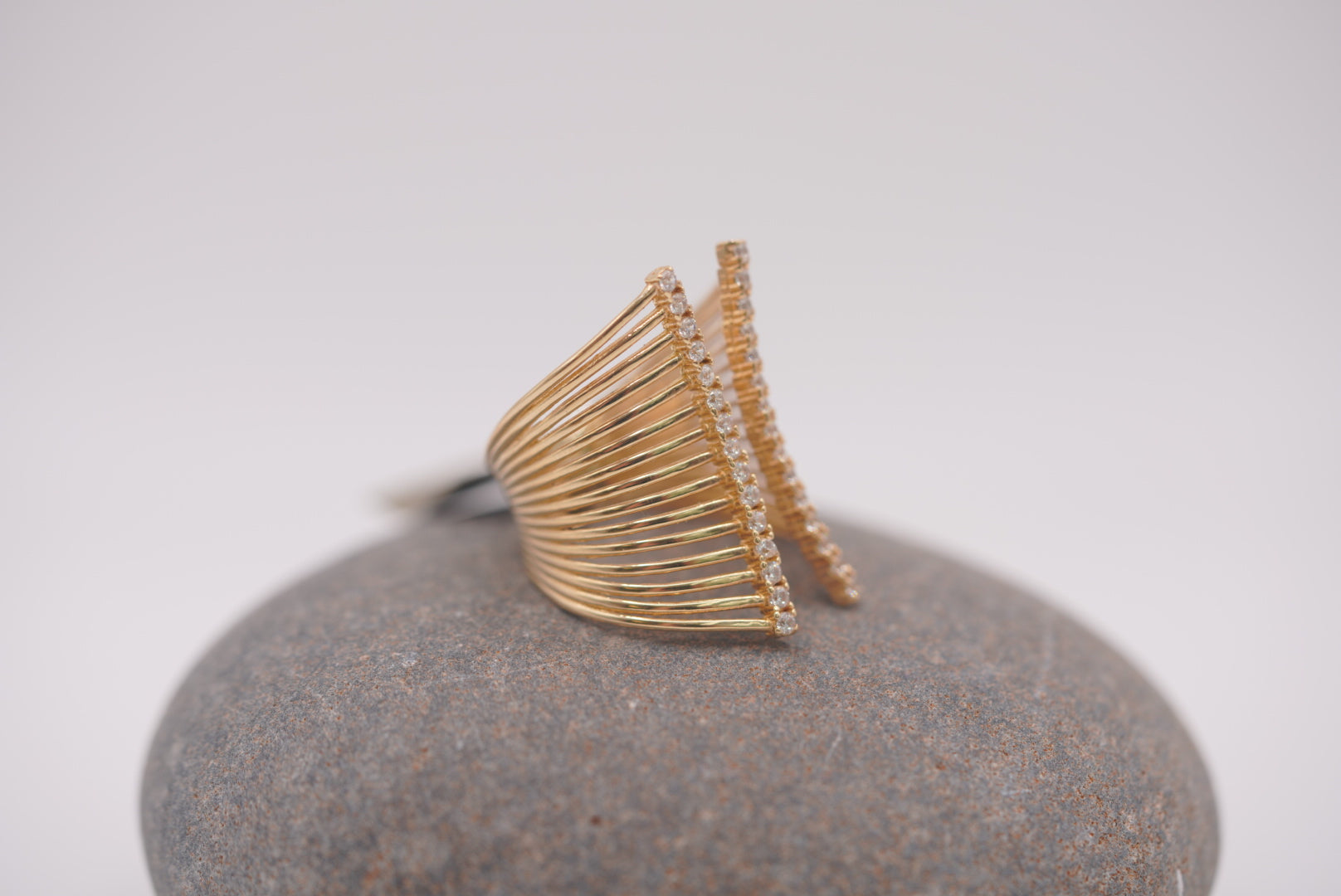 14k Women’s Ring - Epic Beauty