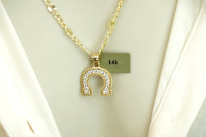 14k 4.3mm Almond Cuban Link Chain with Horseshoe Pendant