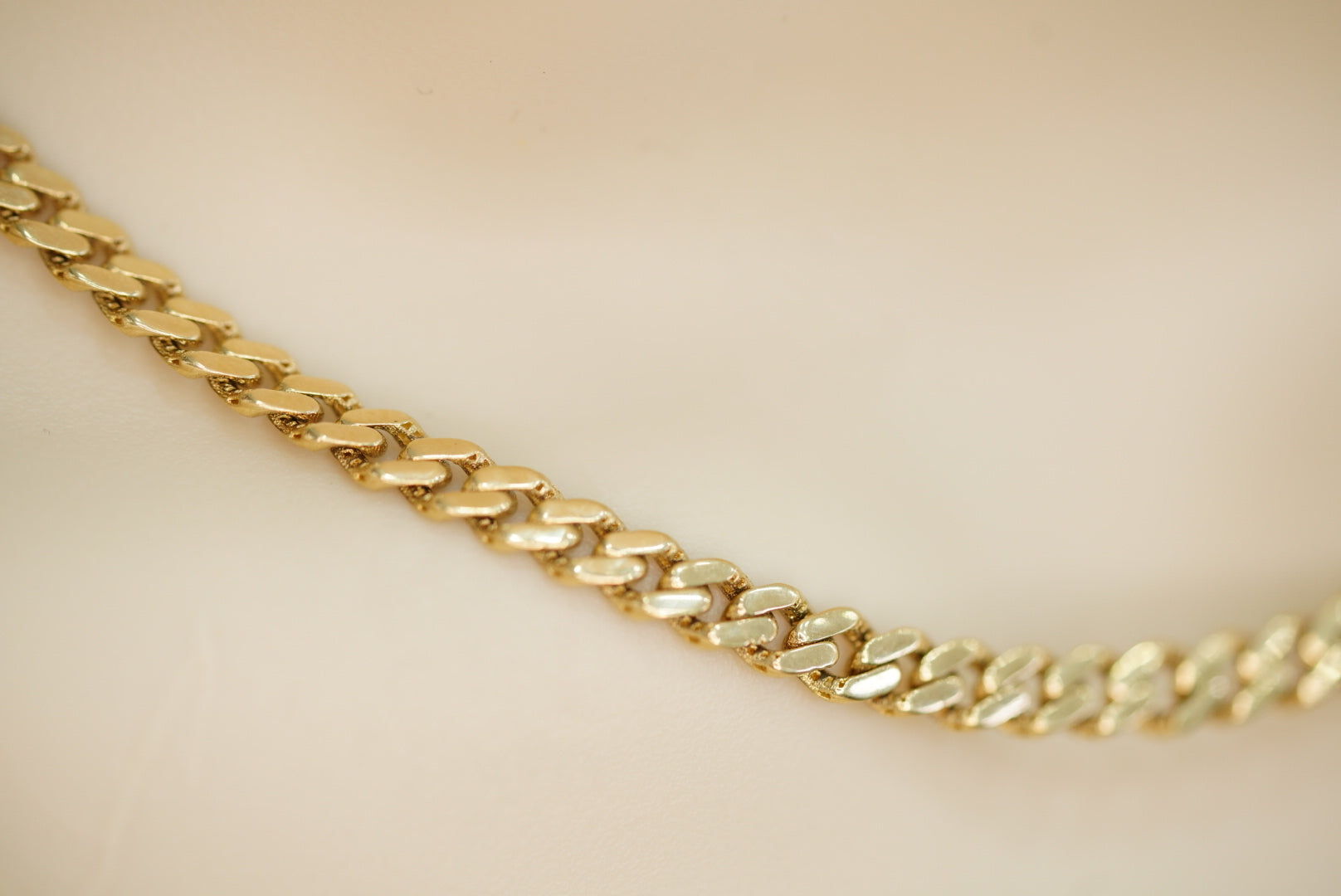 14k/10k Cuban Link with Crystal Closure