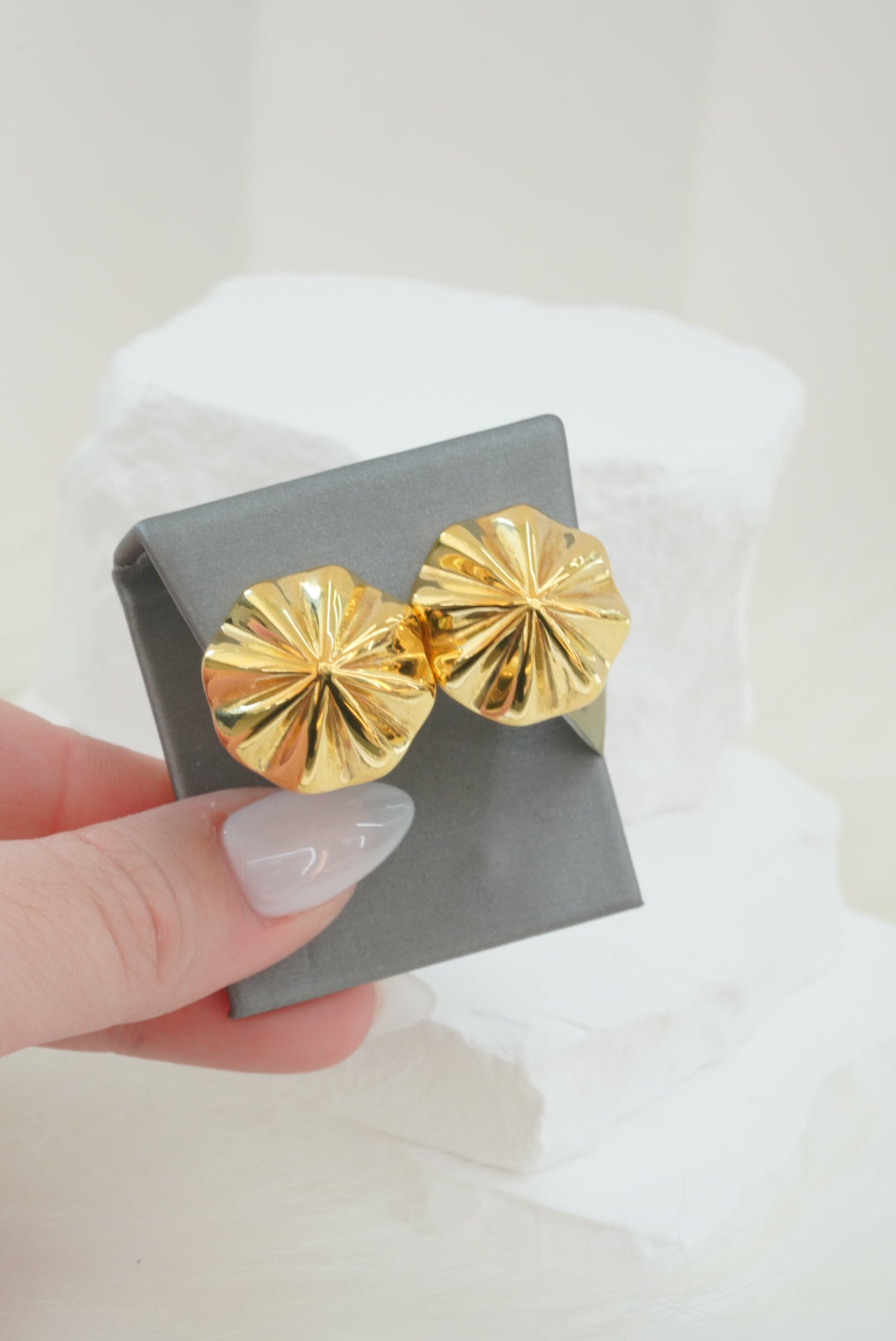 14k Earrings - Balls