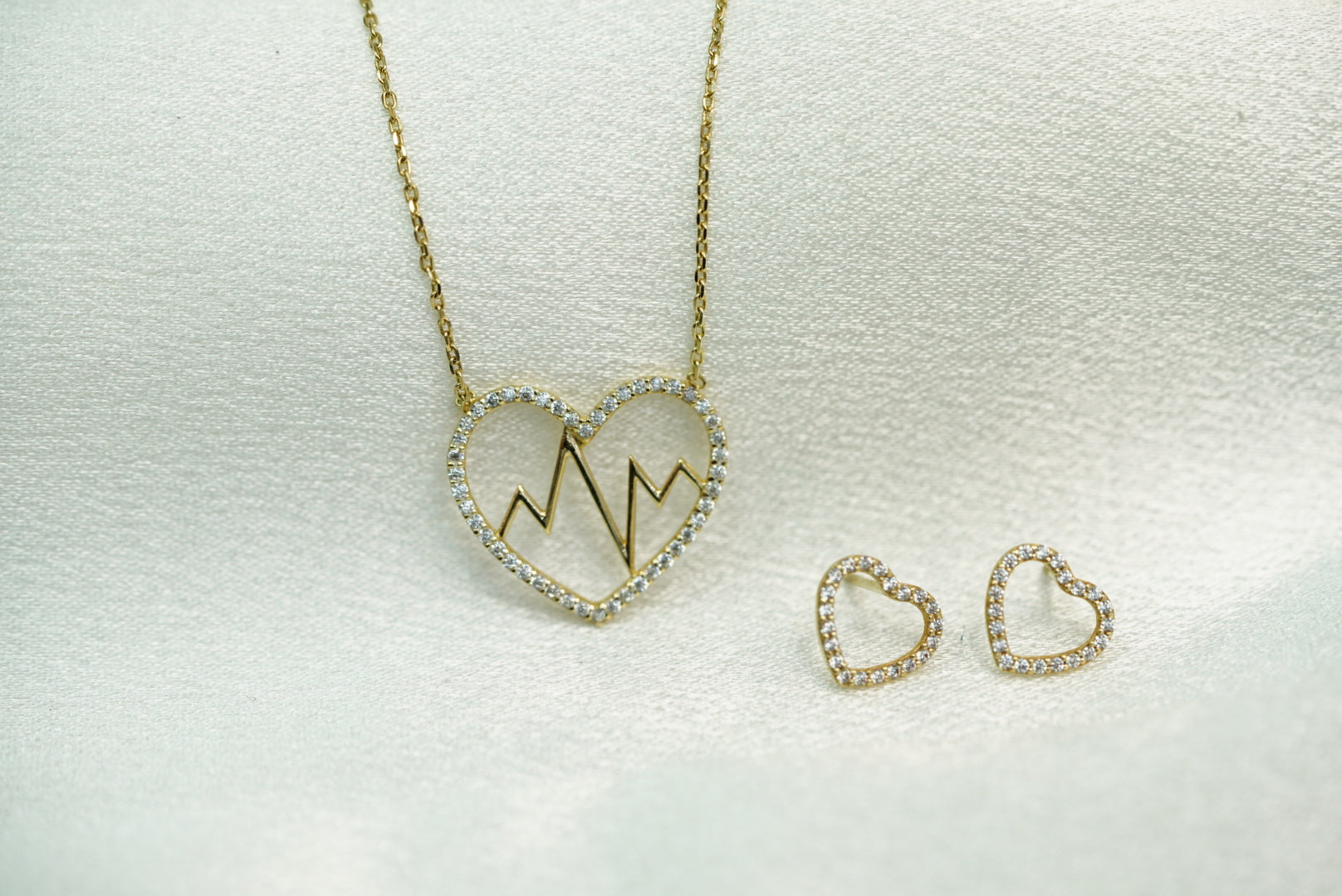 14k Heart Necklace and FREE Earring