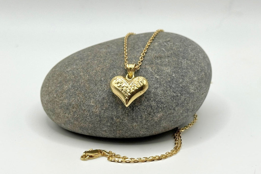 Heart Necklace - Choker Vibes