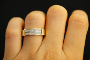 14k Two Crystal Lines Band Ring