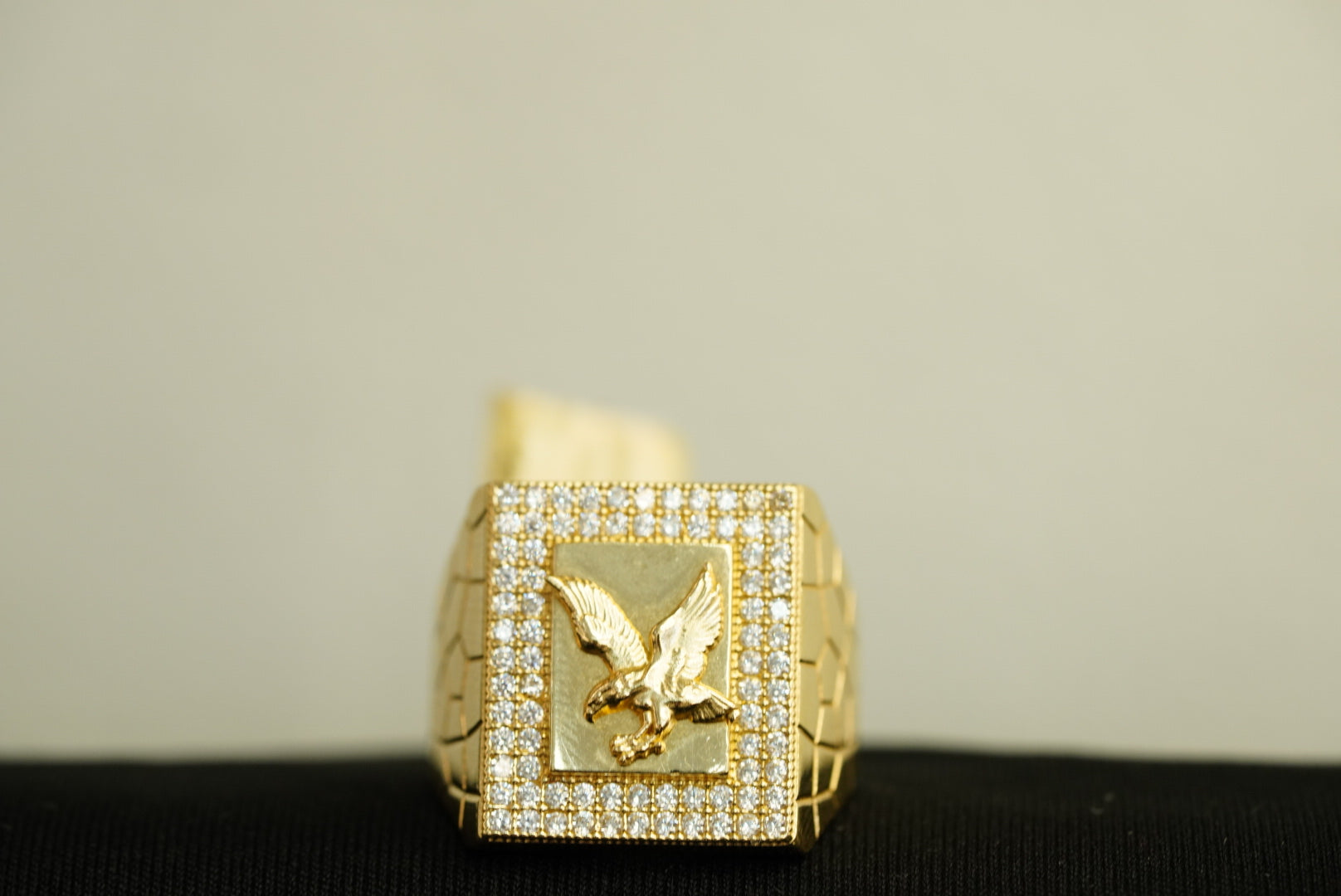 14k Eagle Crystals Ring