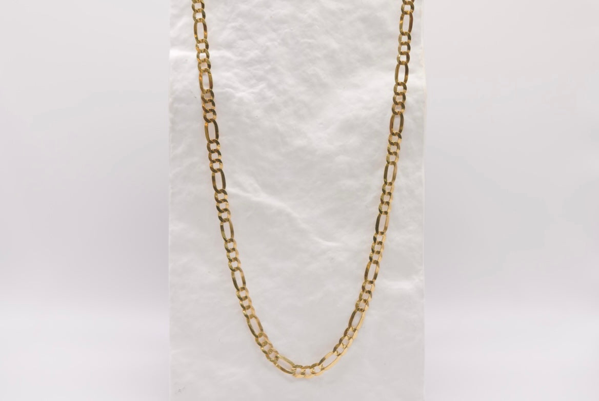 14k Fígaro Chain - Bold Statement