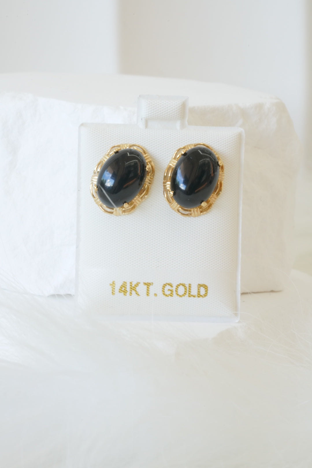 14k Earrings - Black Oval