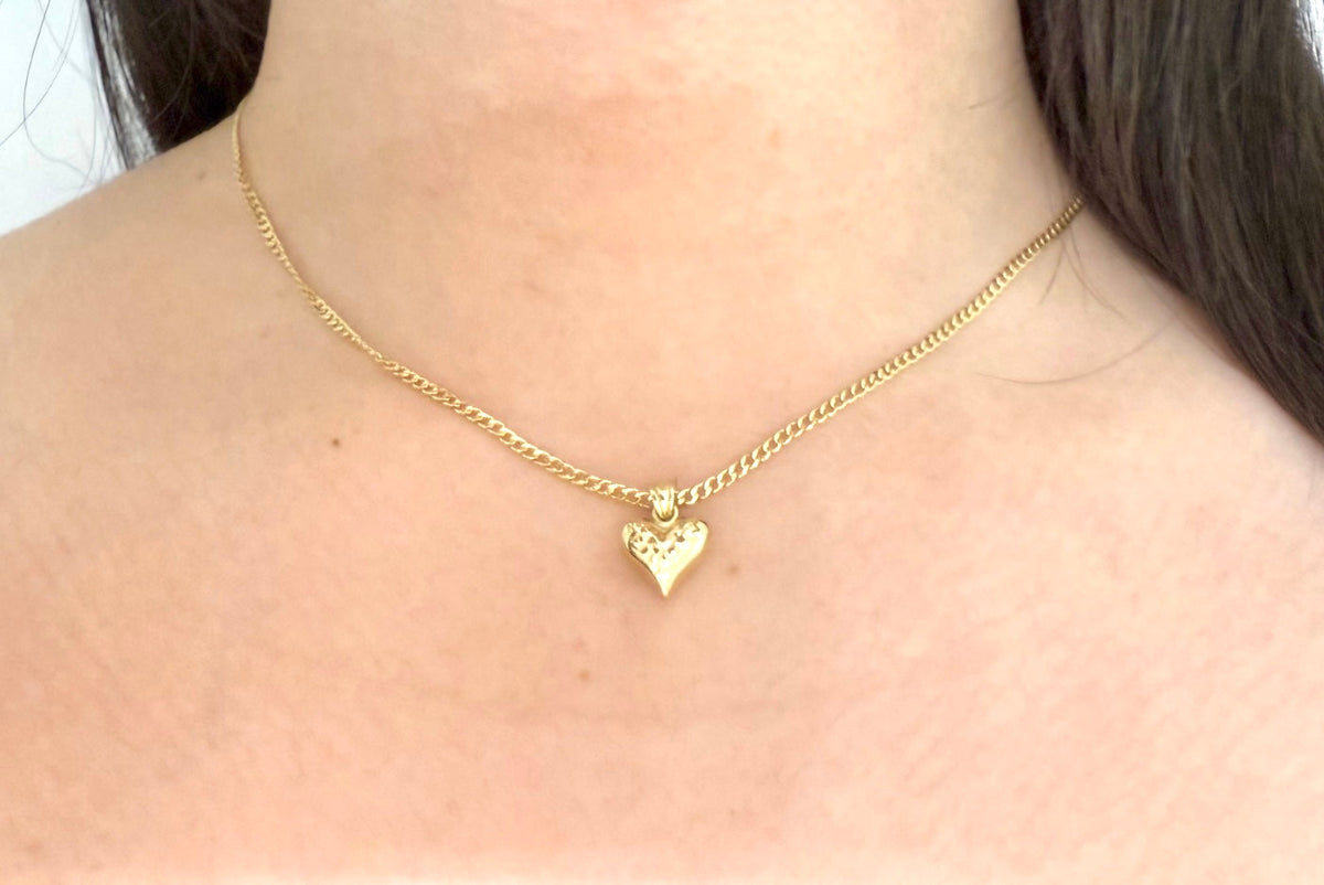 Heart Necklace - Delicate Piece