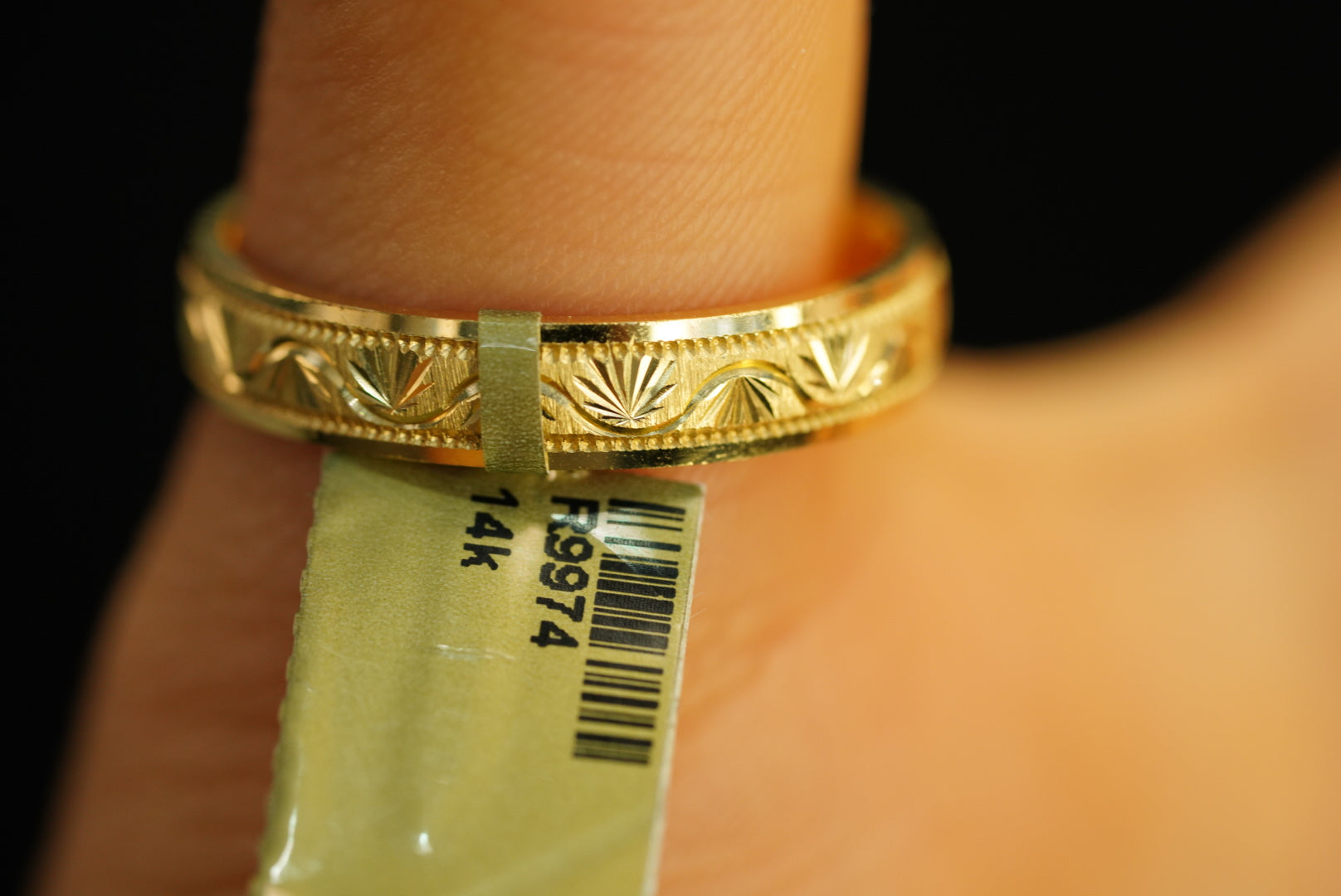 14k Abstract Design Band Ring