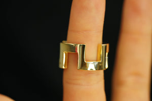 10k Abstract Ring