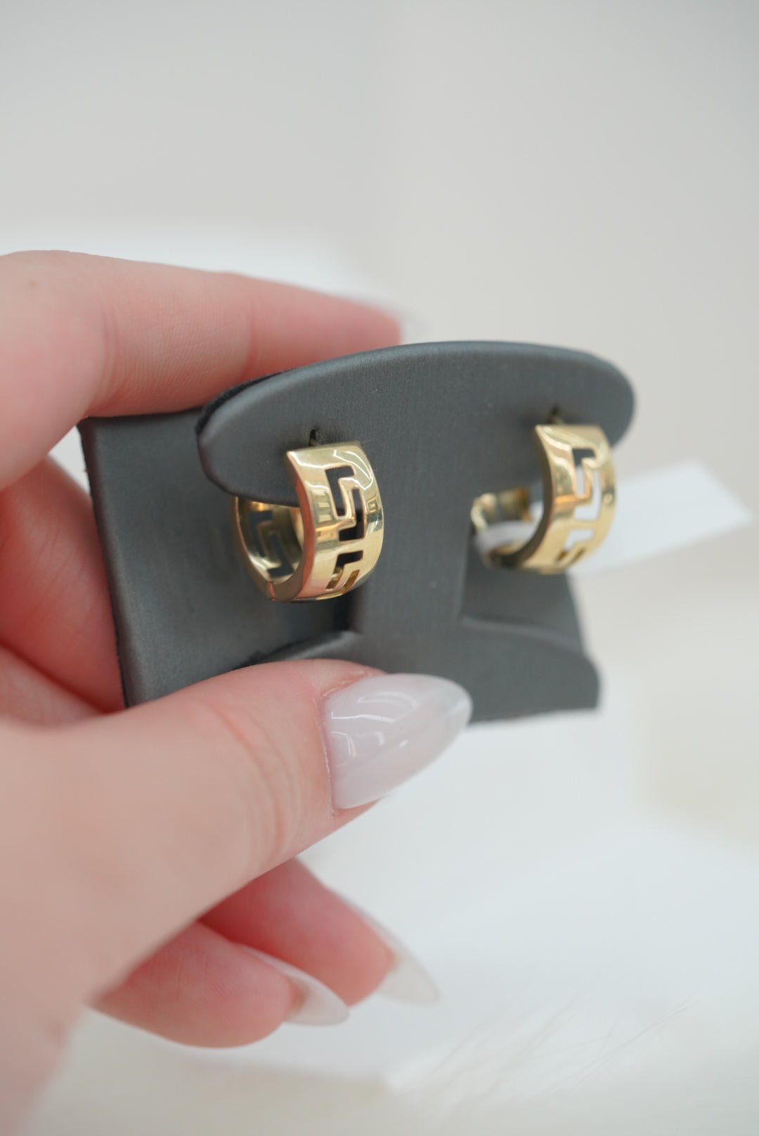 10k Hoops - Middle Design