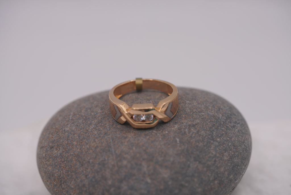 14k Alliance Ring - Unique Design