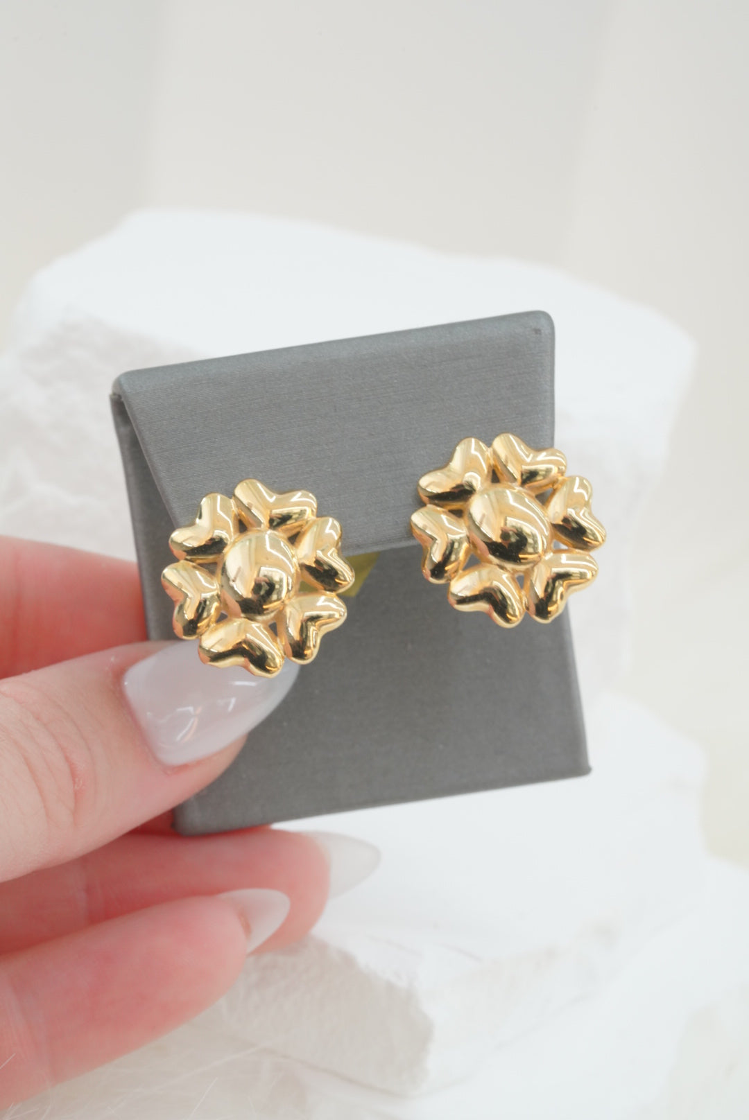 14k  Earrings - Super Flower