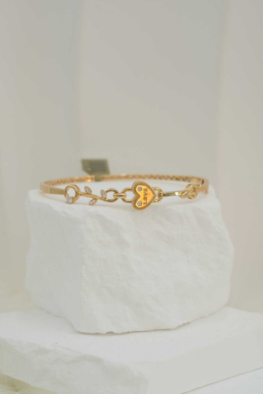 14k Bangle - Heart Love