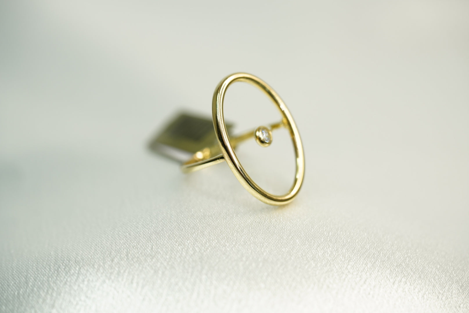 14k Oval Crystal Ring