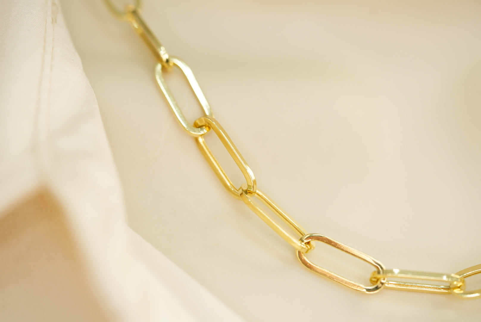 14k Clips Necklace