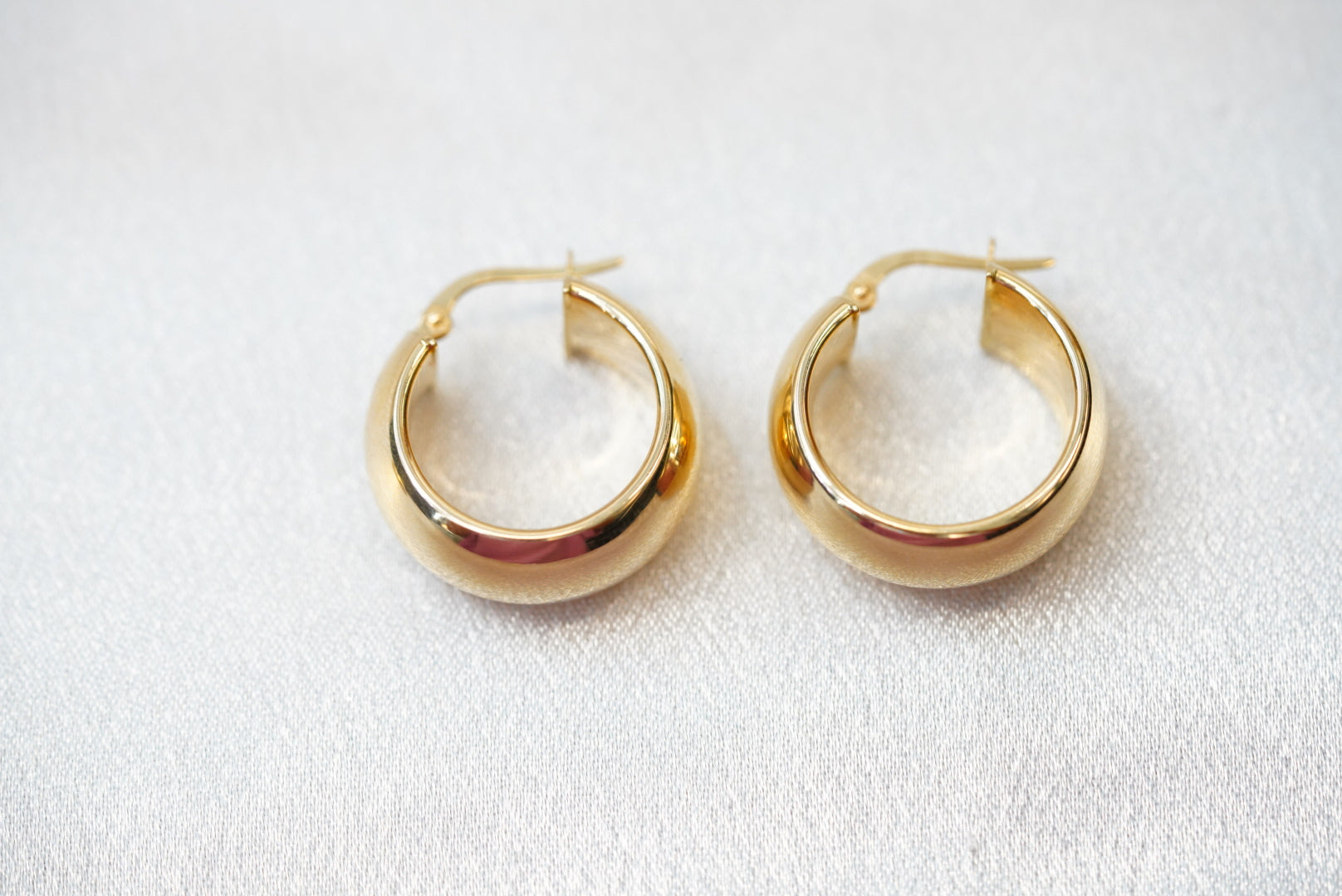 14k Bold Plain Hoops - Always Classy